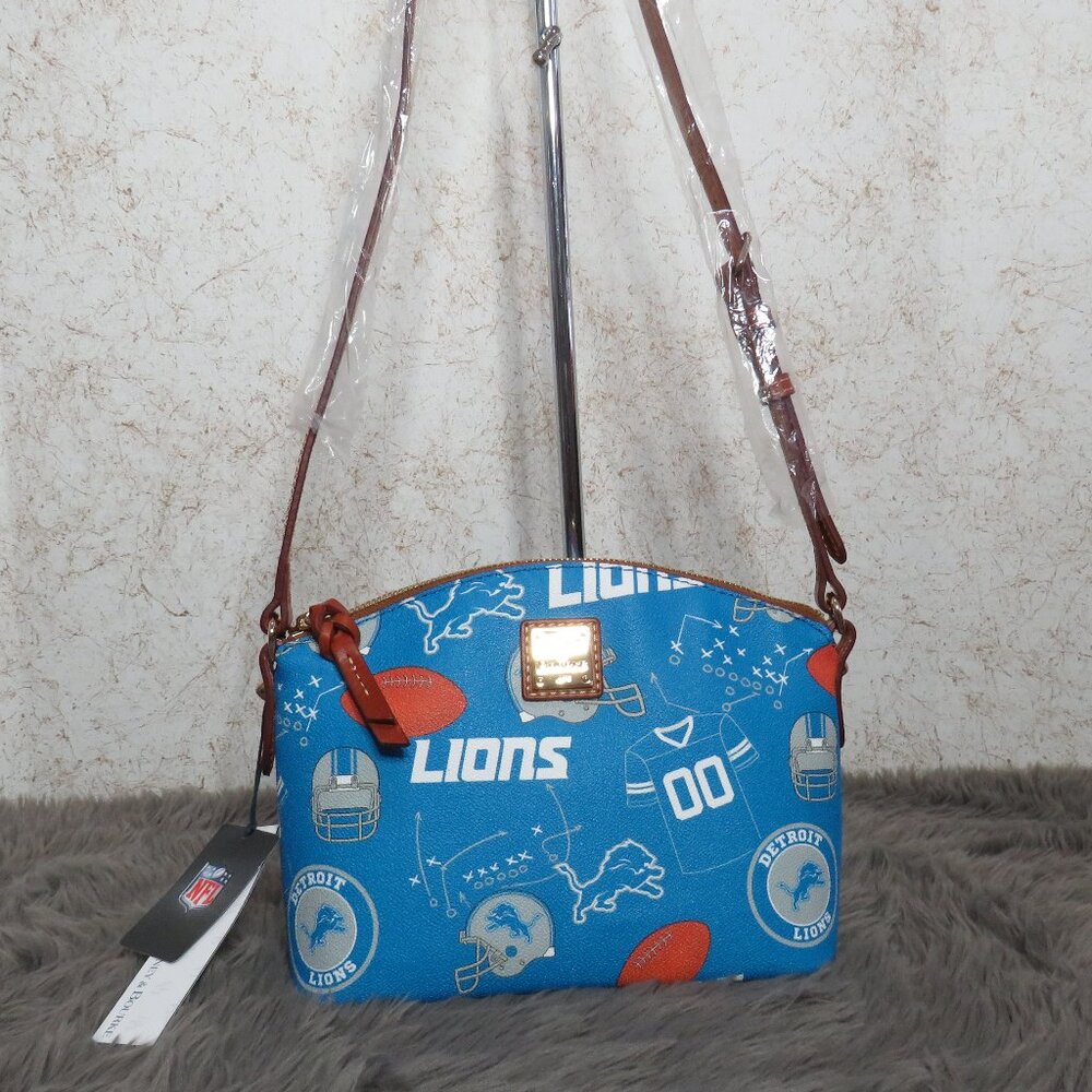 Dooney & Bourke NFL Detroit Lions Suki Crossbody (Blue)